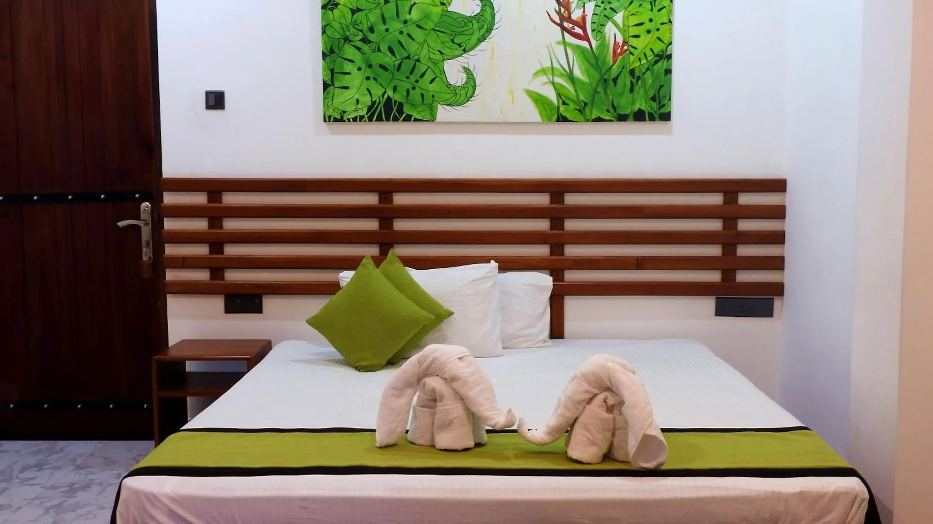 호텔 Green Heaven Resort 캔디
